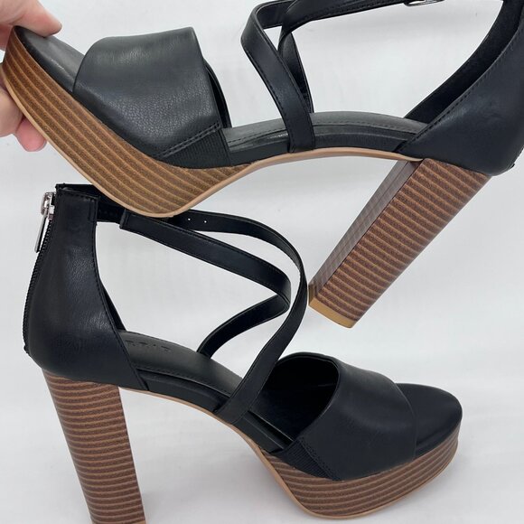 Torrid Black Faux Leather Chunky Heel - Size 8WW - Picture 8 of 12